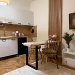 Apartment Brassovia Hideaway *