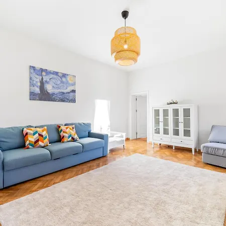 Brassovia Hideaway Apartment Brasov