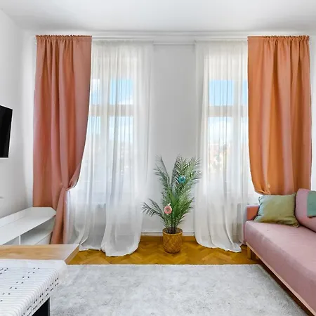 Brassovia Hideaway