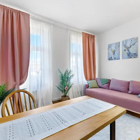 Apartment Brassovia Hideaway Brasov