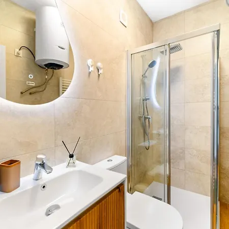 Brassovia Hideaway *