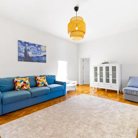 Apartment Brassovia Hideaway