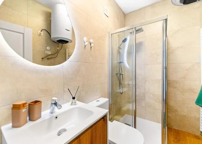 Brassovia Hideaway *