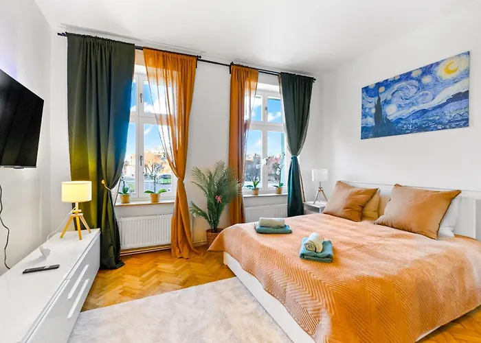 Brassovia Hideaway Apartment *