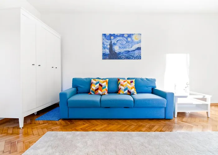 Brassovia Hideaway *