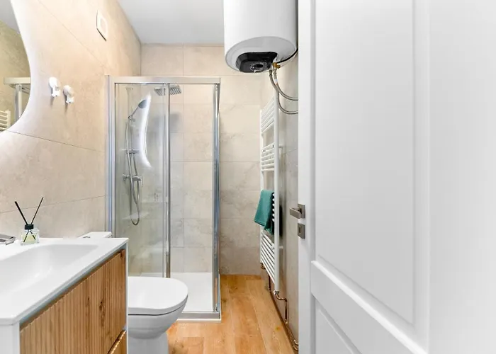 Brassovia Hideaway Apartament *