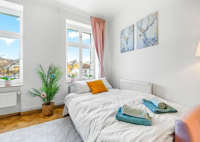 Brassovia Hideaway Apartment Brasov