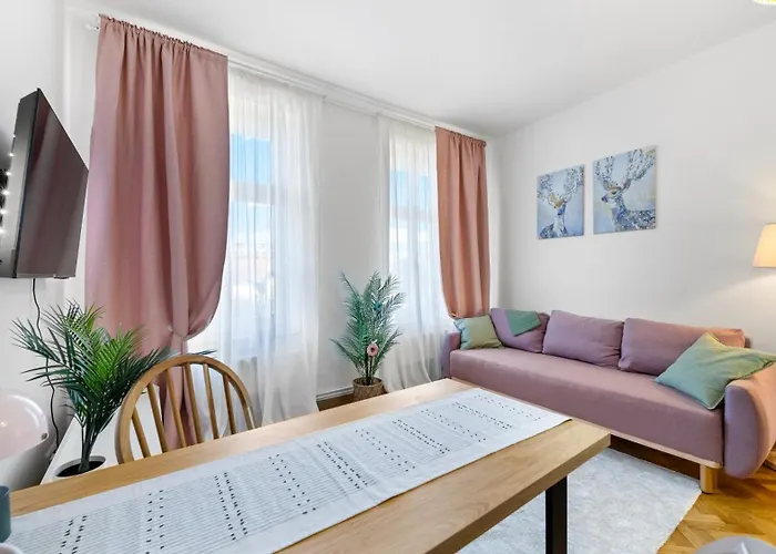 Brassovia Hideaway *